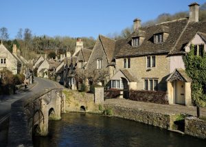 Castle combe cotswolds