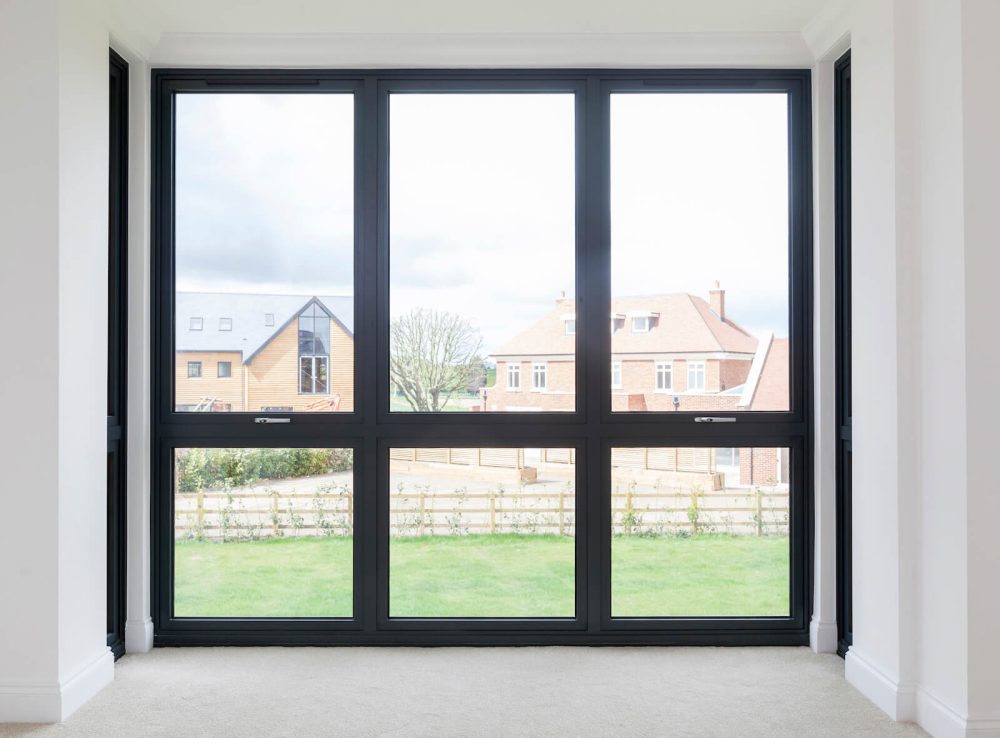 How to Keep Your Home Cool with Modern Glazing Solutions
